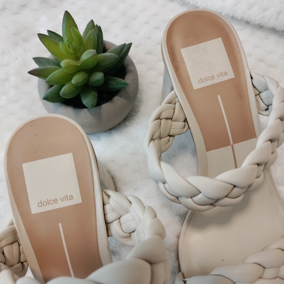 Dolce Vita Ivory Paily Braided Sandals 8 - Picture 1 of 9